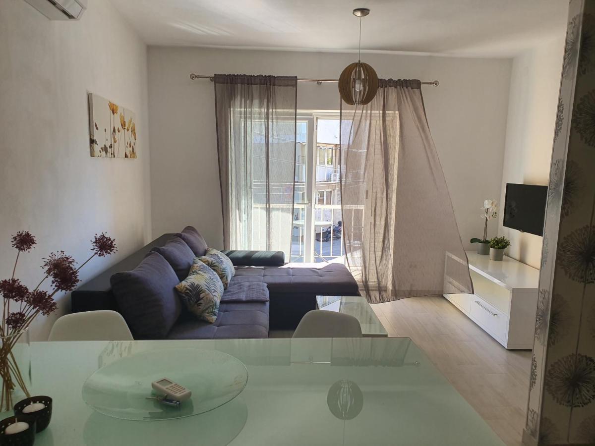 Apartment Tonka Sibenik Bagian luar foto