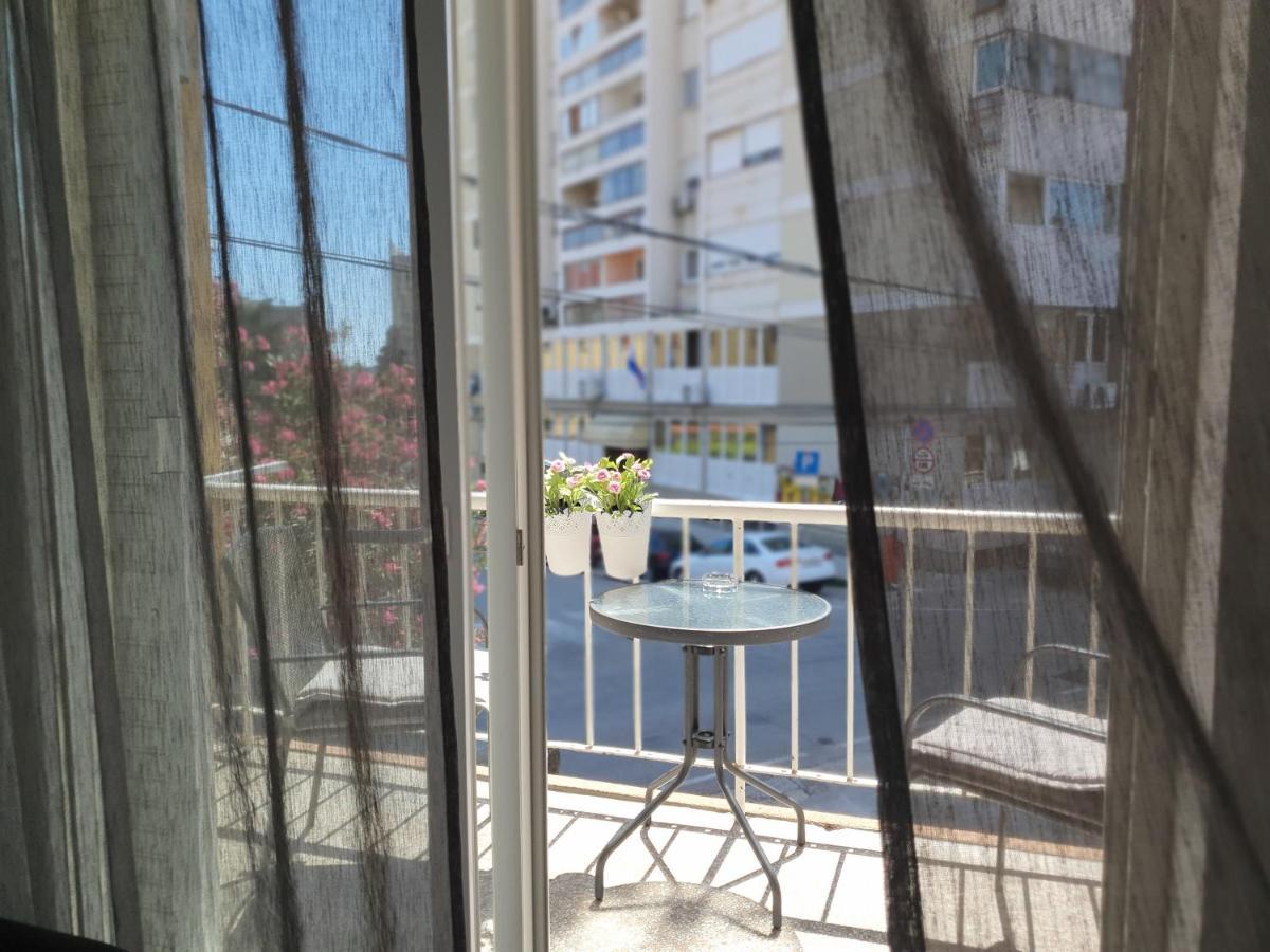 Apartment Tonka Sibenik Bagian luar foto